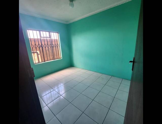 1 BEDROOM PROPERTY TO RENT IN NALEDI